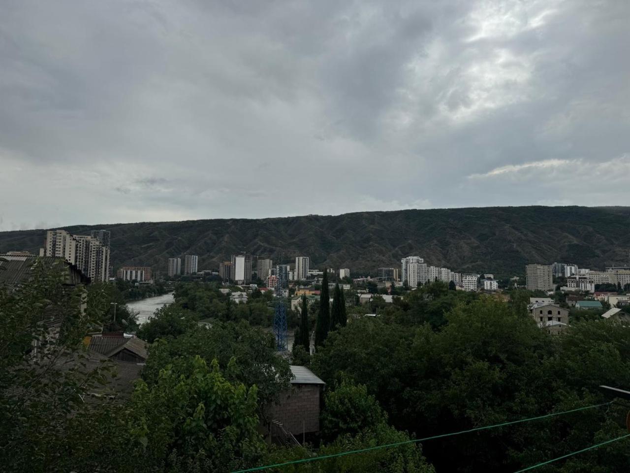 Apartament Victoria Leilighet Tbilisi Eksteriør bilde